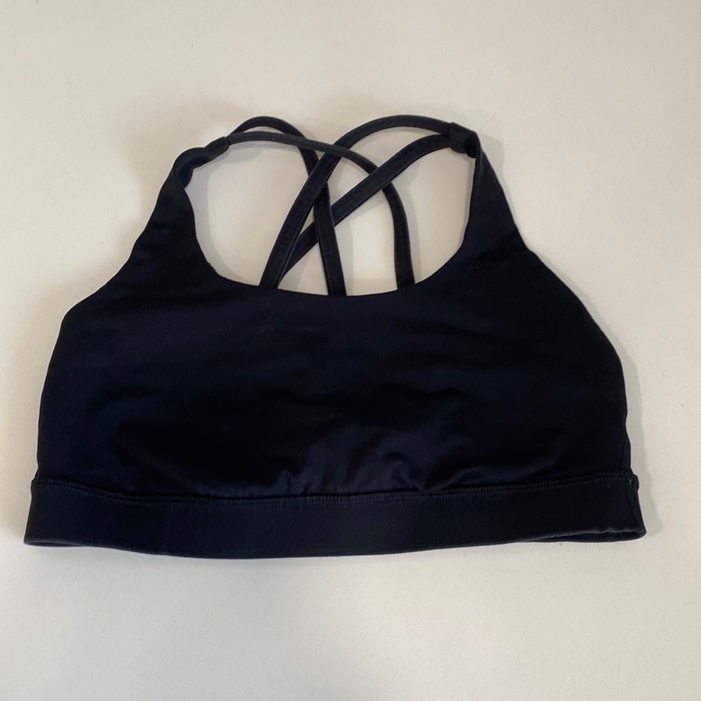 Lululemon energy bra size 6. Black.